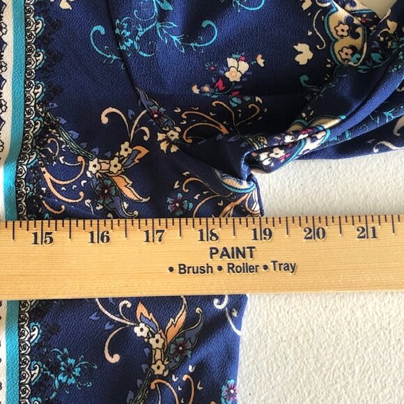 Petite Medium Chico’s Medallion Tie Sleeve Fully Lined Dress Size 8 - Picture 7 of 16